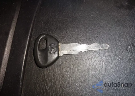 2003 Mazda Mx-5 Miata Cloth/Ls/Se/Shinsen из США, поврежденный, VIN JM1NB353930305232